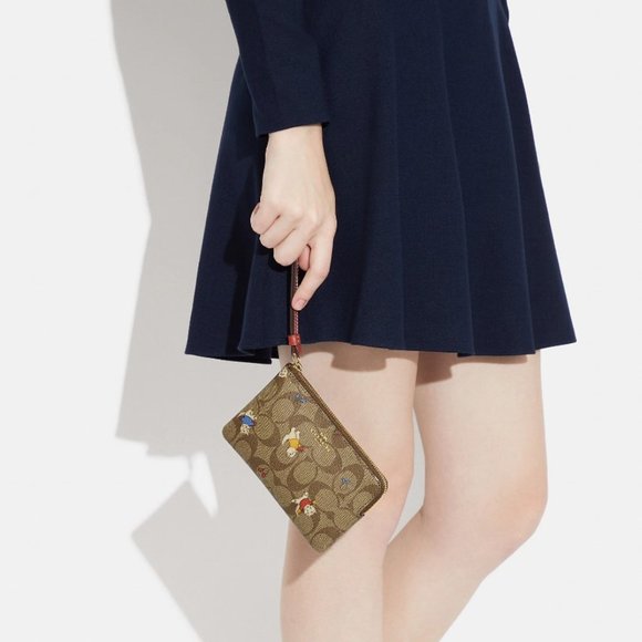 Coach Wristlet Sig Canvas With Halloween Print NWT - Picture 5 of 7